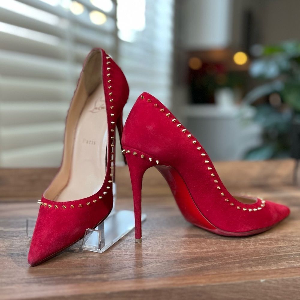 💯 AUTH Christian Louboutin Anjalina 100 pumps red in suede with gold spikes - Picture 10 of 15